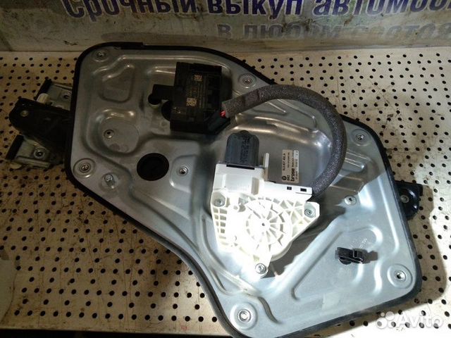 Стеклоподъемник передний правый Skoda Yeti 1.2