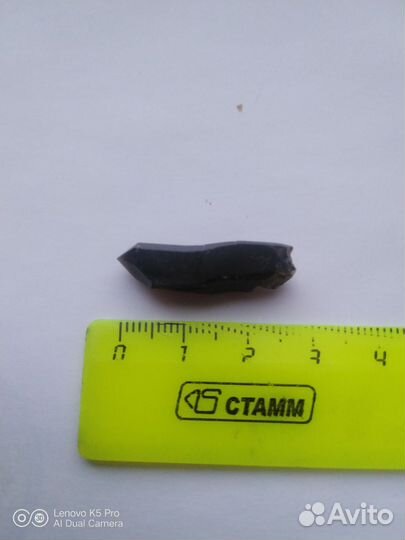 Кристалл кварца морион