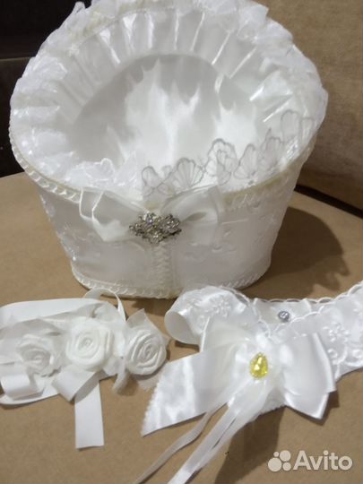 Корзинка и бокалы для шампанского свадебные. Новое