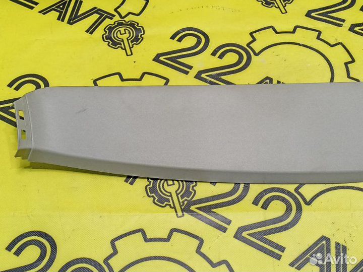 Обшивка крышки багажника Subaru Legacy BP5 EJ20X