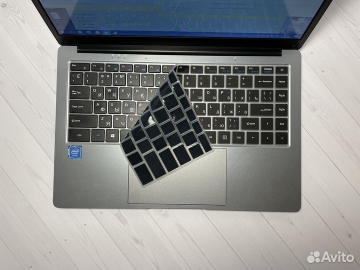 Ноутбук как новый Echips Lite intel/8gb/SSD