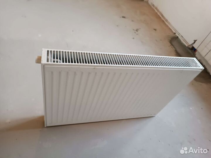 Радиатор стальной profil нижнее подключение