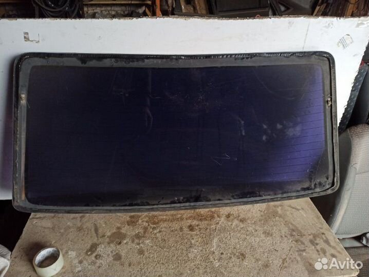 Стекло заднее Hyundai Sonata EF 2001-2012