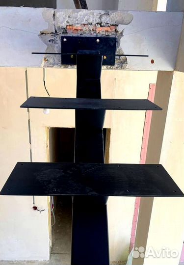 Лестница на монокосоуре