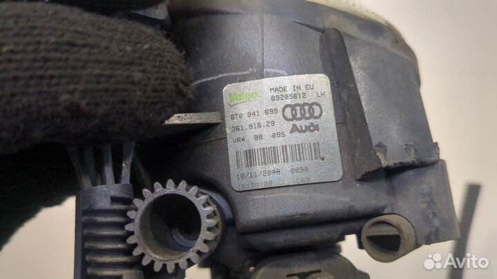 Фара противотуманная Audi A5, 2009