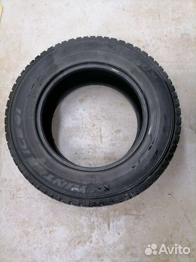 Dunlop SP Winter Ice 01 285/60 R18