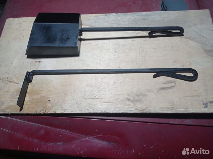 Совок и кочерга