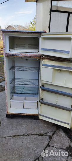 Холодильник бу