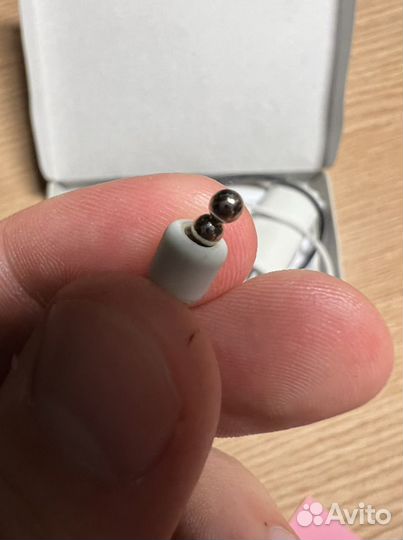 Микронаушник bluetooth магнитный 1