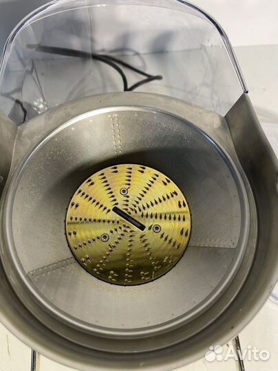 Соковыжималка Bork S703