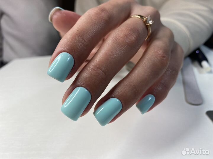 Маникюр / педикюр