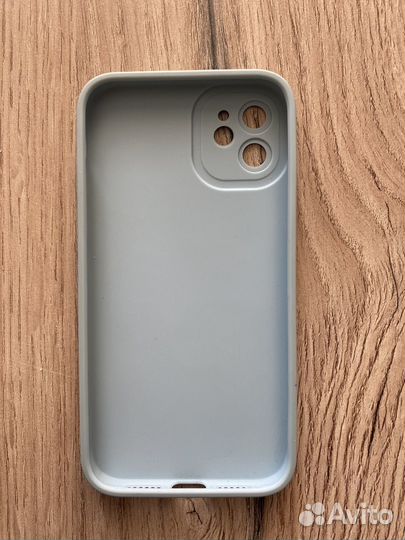 Чехол на iPhone 11