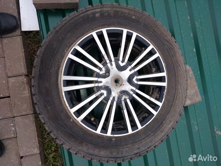 Bridgestone Blizzak Revo GZ 205/60 R15