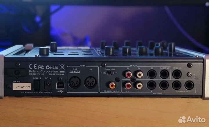 Аудиоинтерфейс/рекордер Roland Sonar V-Studio 100