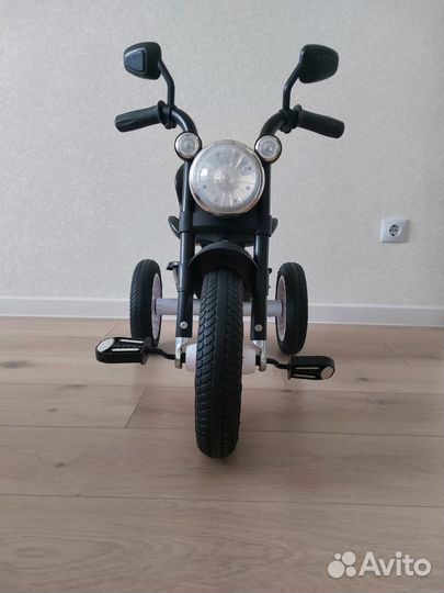 Трехколесный велосипед детский