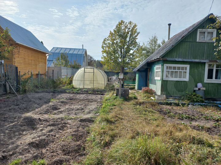 Дом 25 м² на участке 6 сот.