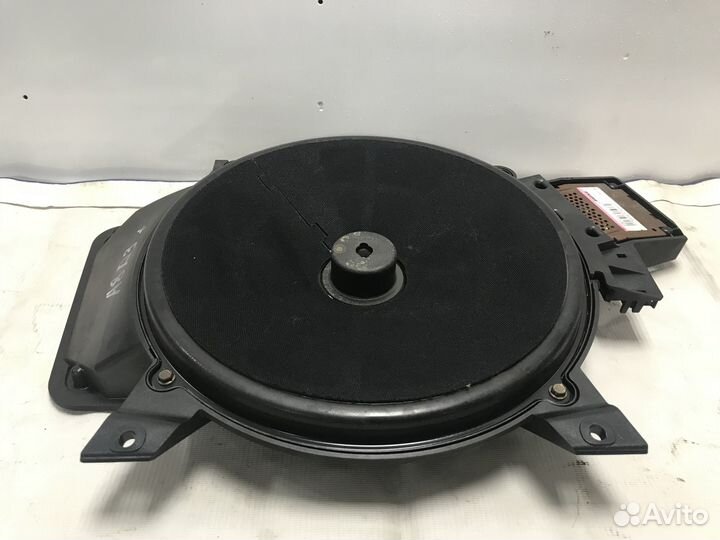 Сабвуфер Audi A8 D3