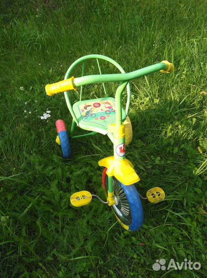 Первый детский трехколесный велосипед