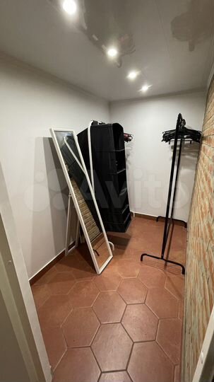 Квартира-студия, 33,9 м², 1/5 эт.