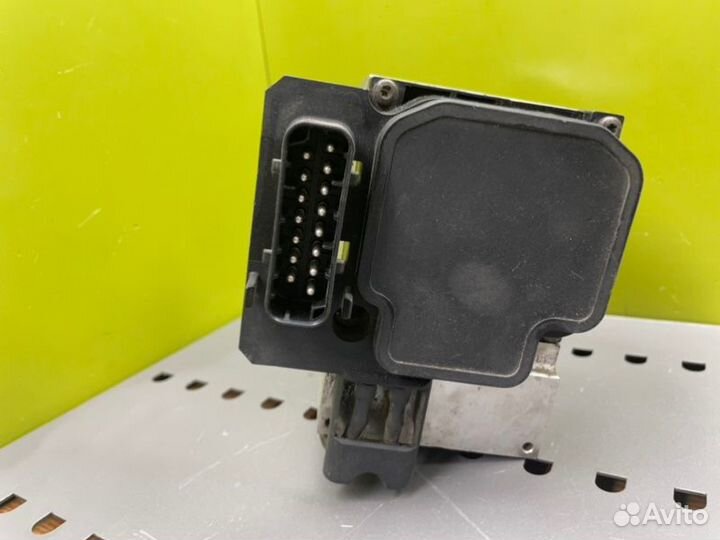 Блок ABS Audi A6 C5 avant 2.5TDI AKE 2000