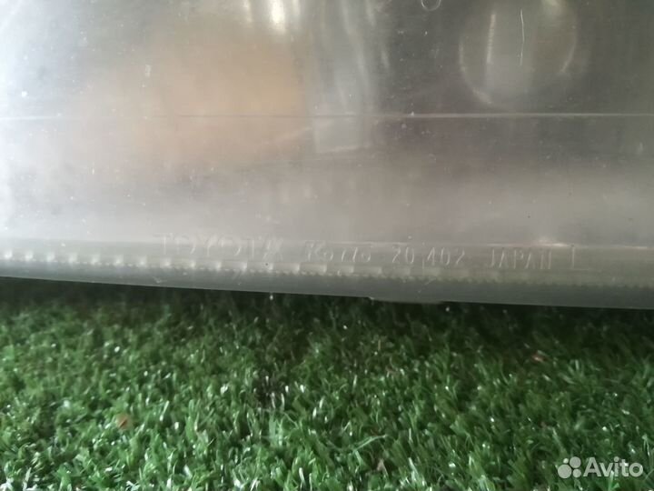 Фара Тойота Карина AT210 AT211 AT212 ST215