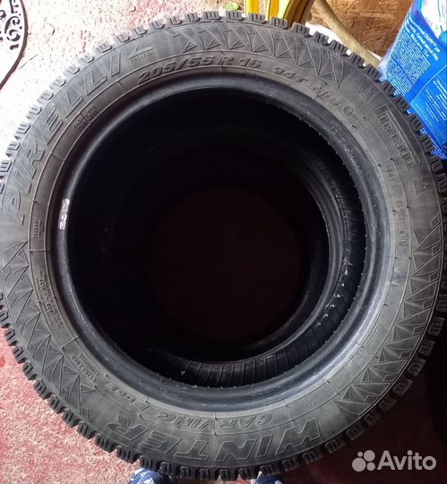 Pirelli Winter Carving Edge 205/55 R16