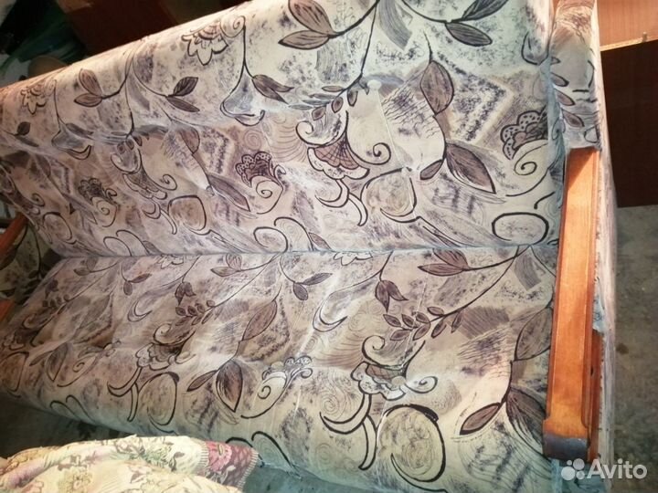 Диван и 2 кресла б/у