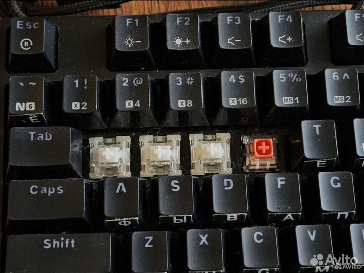 Механическая клавиатура Hexgears GK707