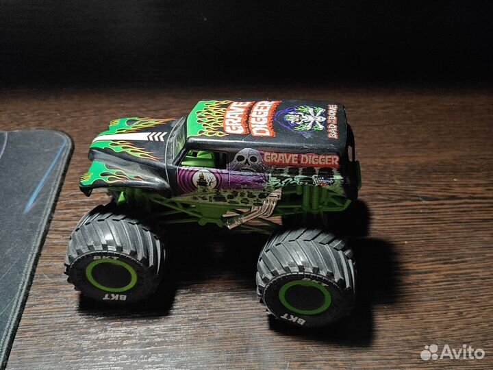 Monster Jam hoot wheels
