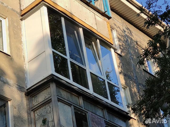 Остекление балконов и лоджий KBE