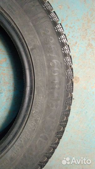 Gislaved Nord Frost 200 SUV 235/60 R18 107T