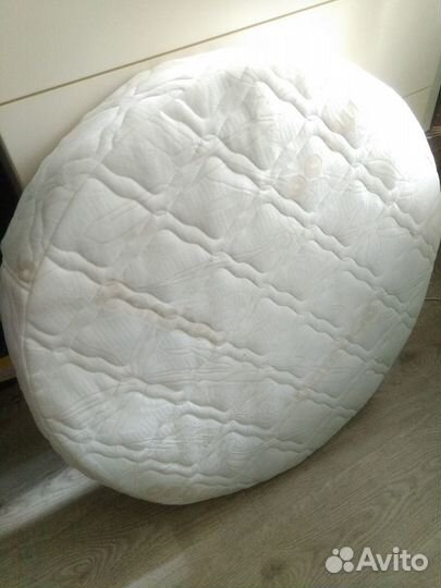 Матрас детский в круглую кроватку 75х75х10