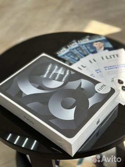 iPad Air(2022) Wi-Fi 64GB