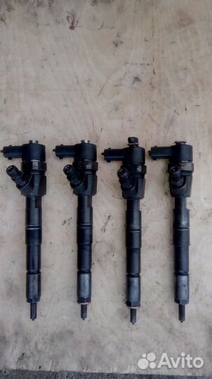 Форсунка топливная Z19DTH Опель Астра Н Зафира Б