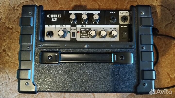 Комбоусилитель Roland Cube 15