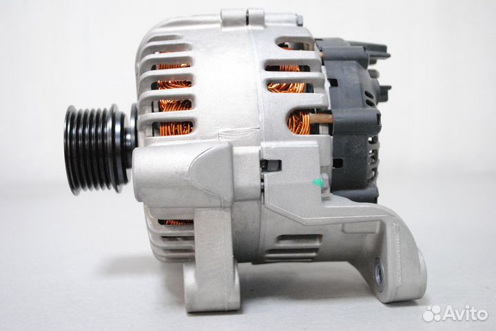 Генератор BMW E83 X3, E46, E60 2.5, 3.0 Valeo