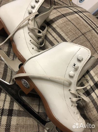 Фигурные коньки