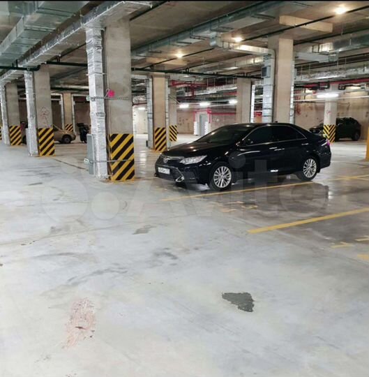 Машиноместо, 12 м²