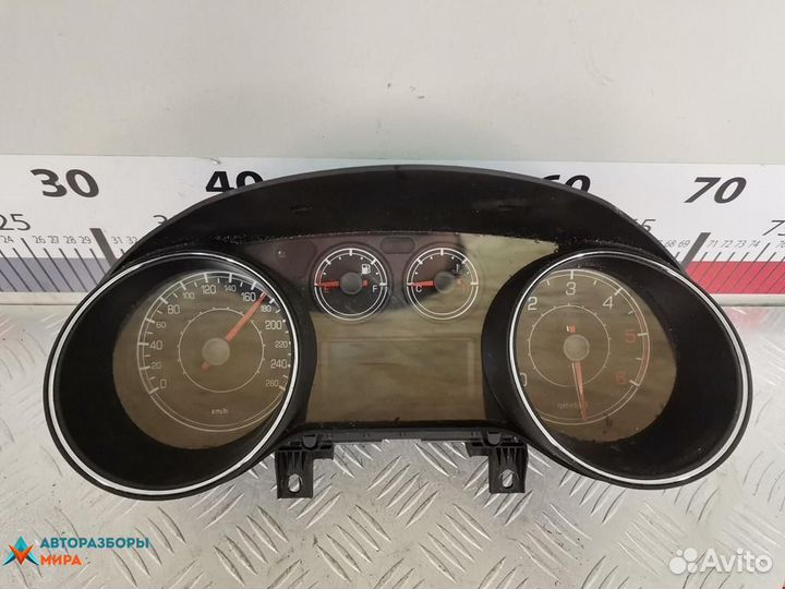 Щиток приборов (приборная панель) Fiat Bravo 2