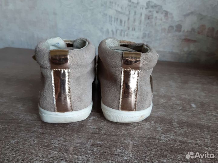 Ботинки Котофей 30