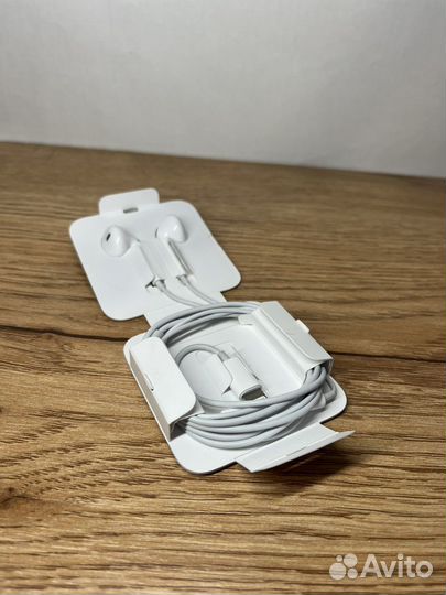 Наушники Apple Earpods lightning