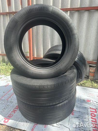 Continental ContiPremiumContact 5 225/60 R17