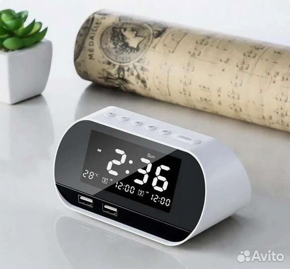 Новый будильник с FM-радио, с 2 usb портами