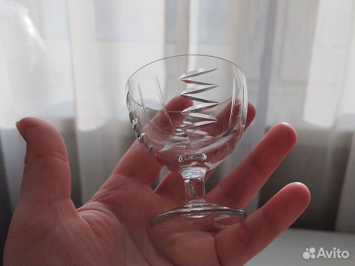 Рюмки, стопки, стаканы, бокалы. Стекло, хрусталь