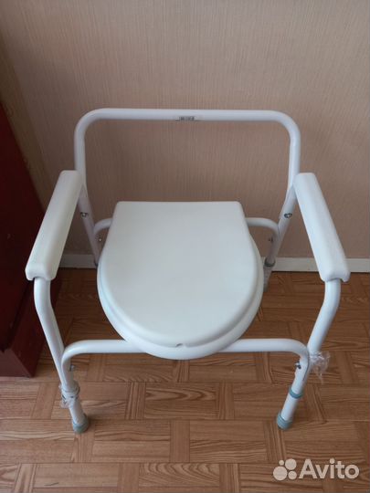 Кресло-туалет для пожилых людей и инвалидов