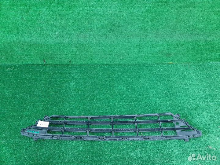 Решетка переднего бампера Volvo XC60 2 (2017-2021)