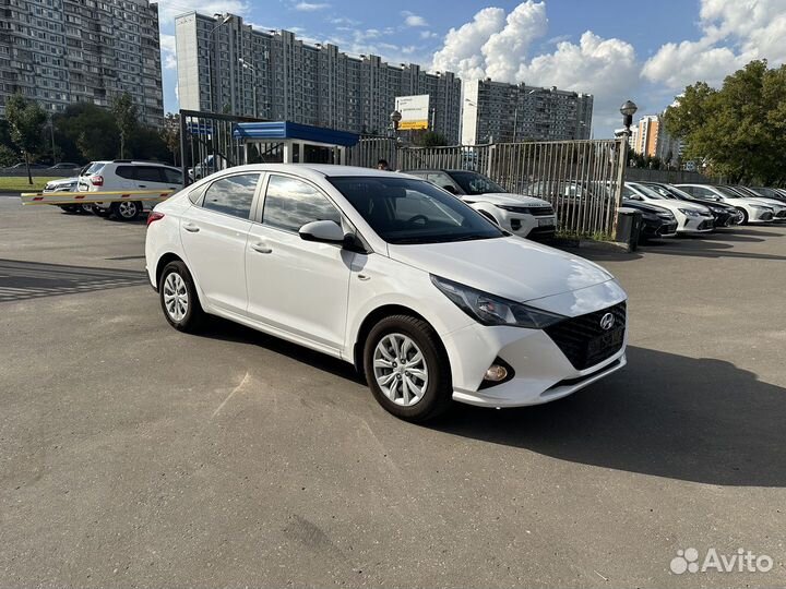 Hyundai Solaris 1.6 AT, 2020, 55 000 км