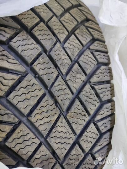 Continental ContiVikingContact 7 SUV 225/65 R17