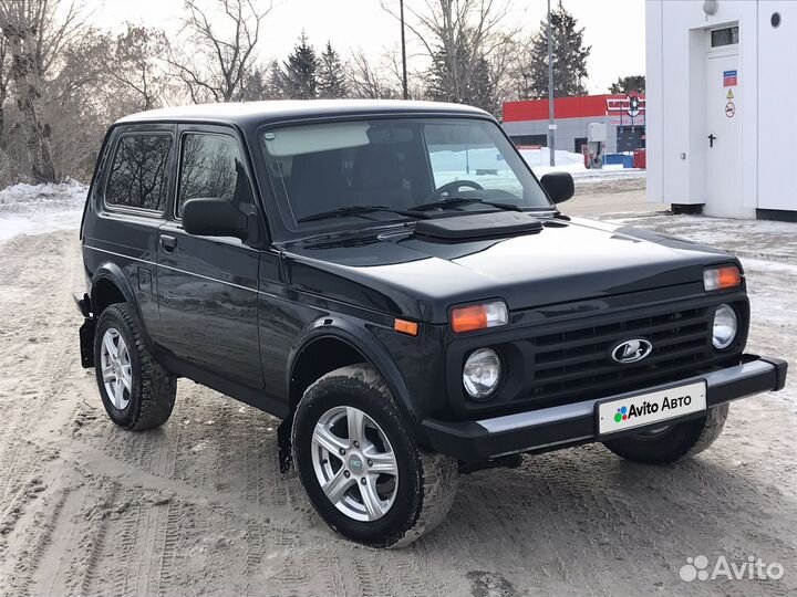LADA 4x4 (Нива) 1.7 МТ, 2017, 88 000 км