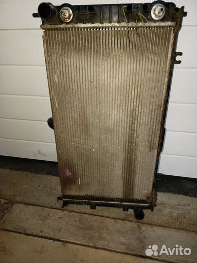 Радиатор гранта Датсун автомат